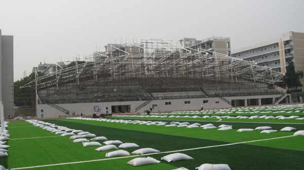 广东食品药品学院体育场看台膜结构工程